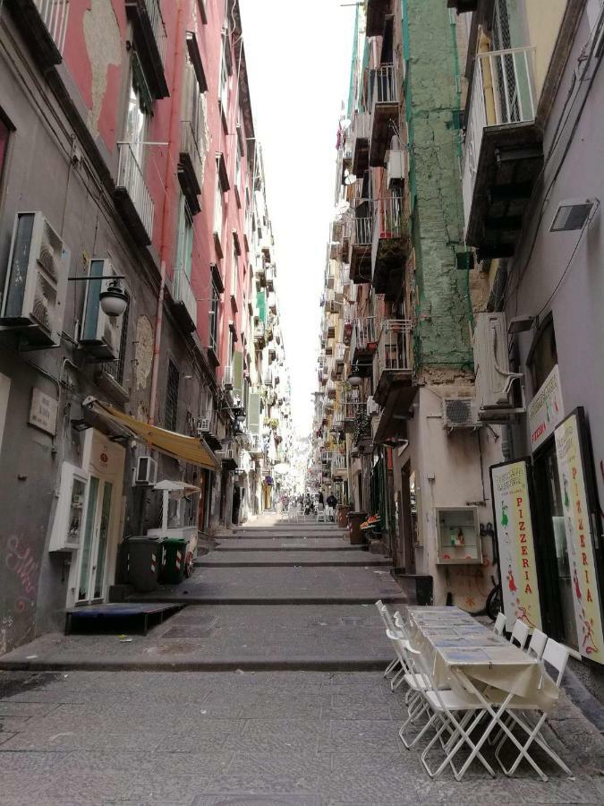 Gradoni Di Chiaia Twenty Three Naples Exterior photo